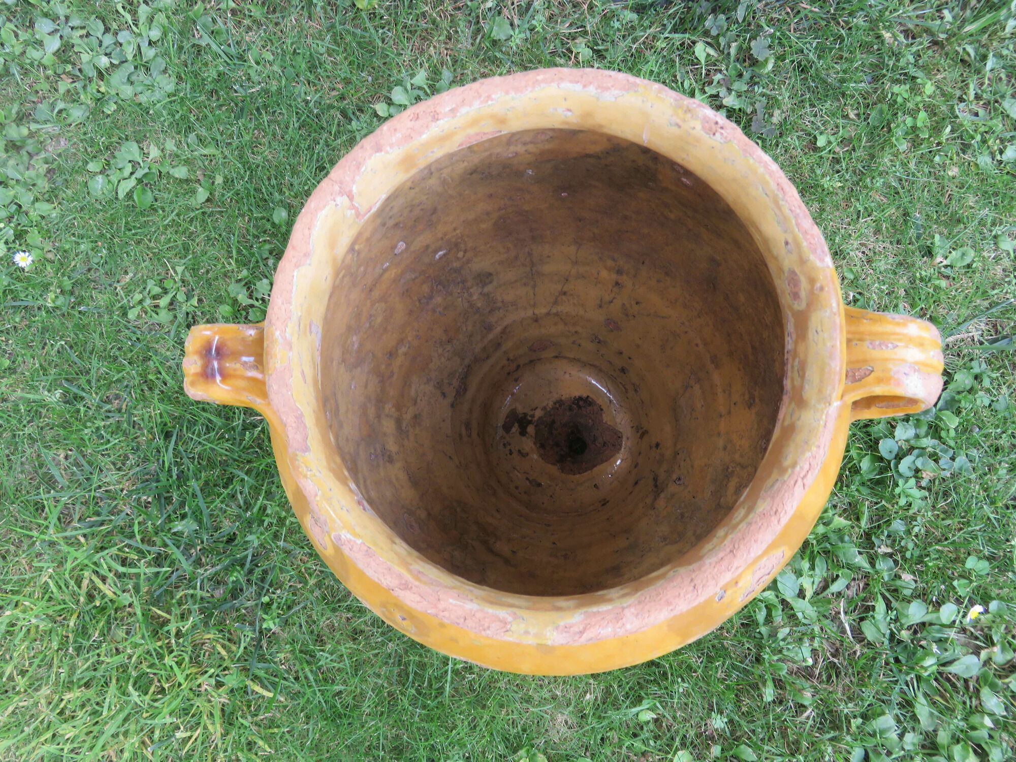 Old confit pot in yellow glazed terracotta nineteenth century