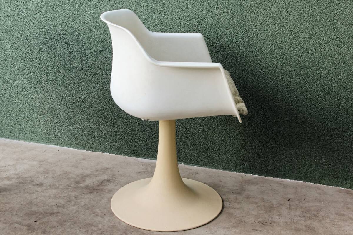 Swivel armchair from the 70s, design Albert Jacob