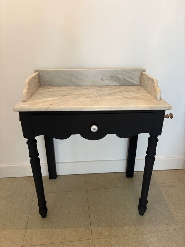 Table de toilette noire, marbre blanc