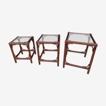 Trio de tables gigogne table bambou plateau verre