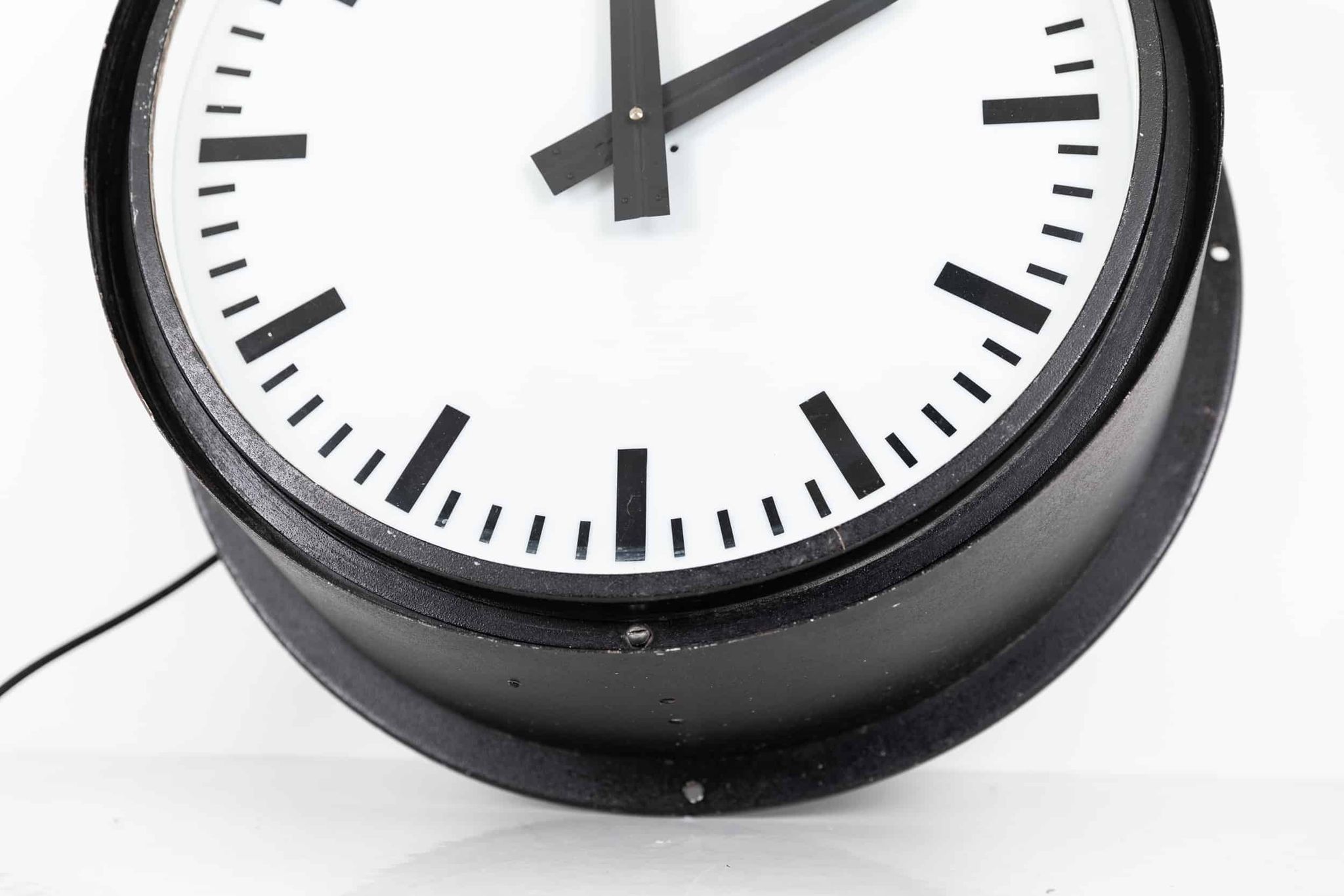 18" Illuminated Gents of Leicester Station Clock