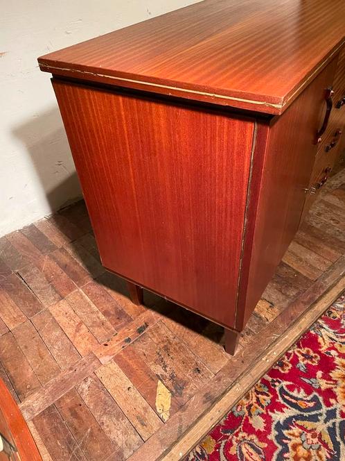 MCM teak sideboard 60s