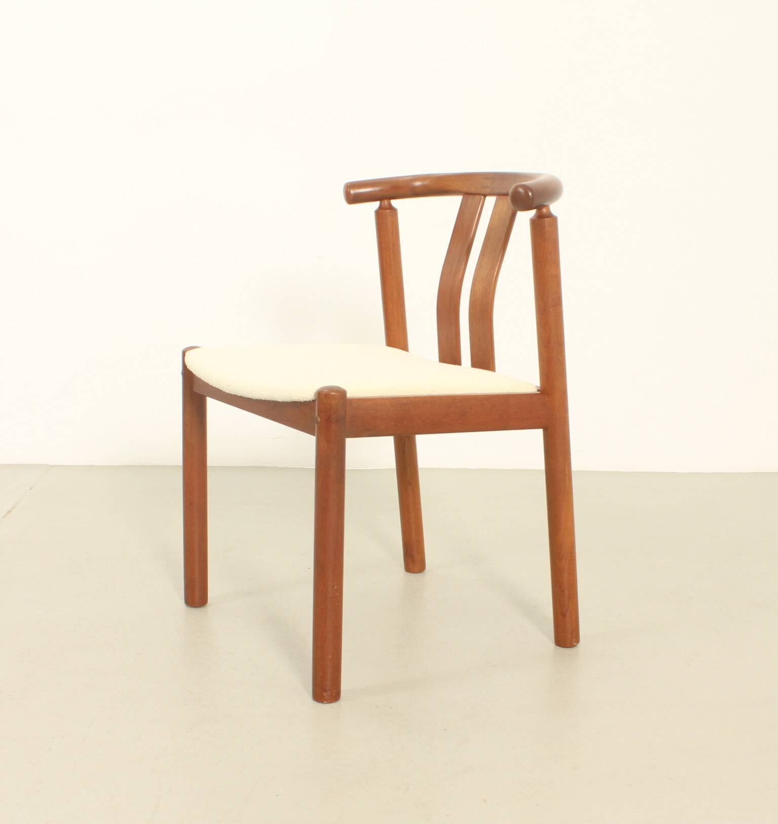 Six teak chairs by Hans J. Frydendal, Denmark 1970