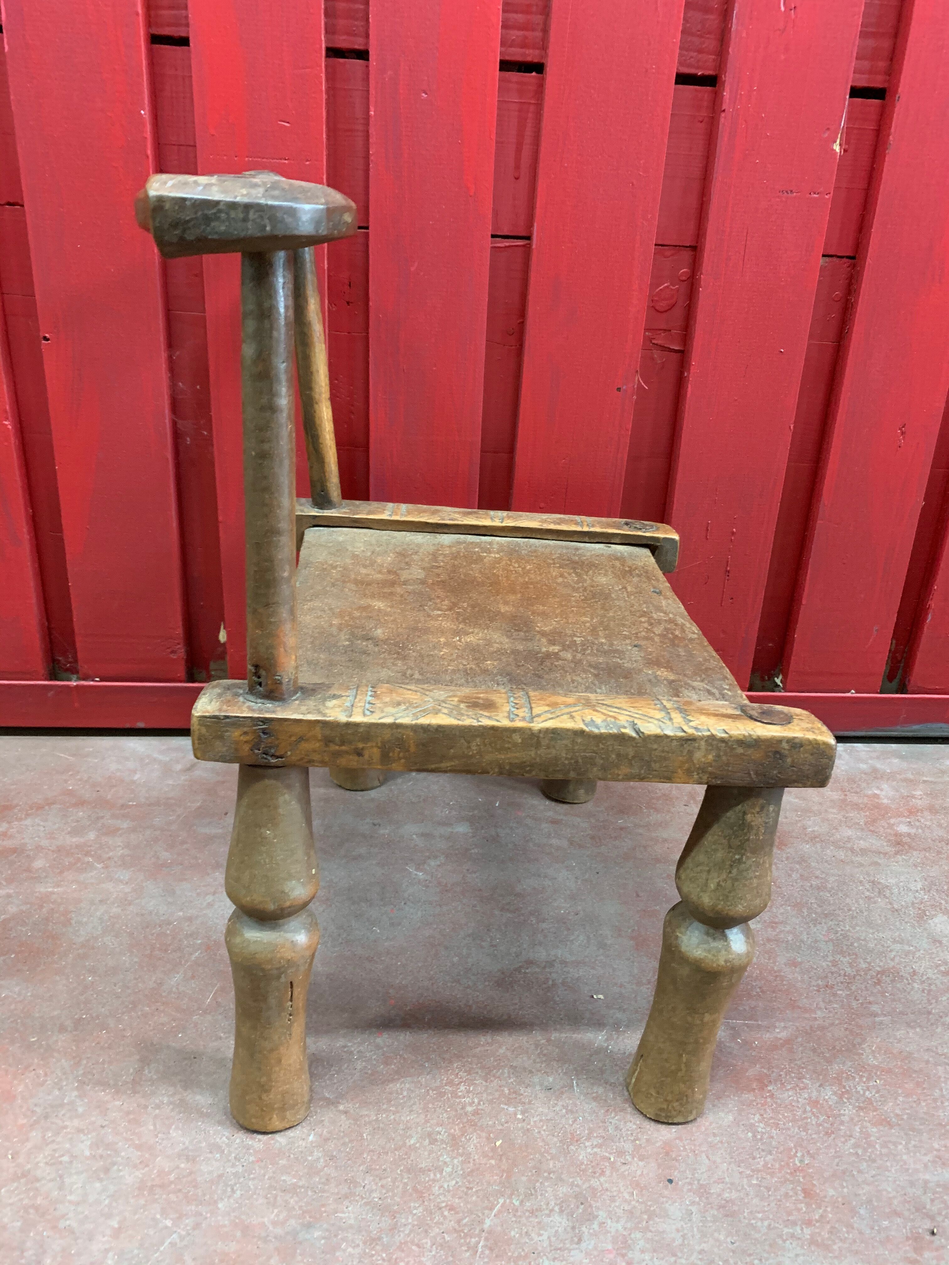 Former Baoulé wooden chair, Ivory Coast