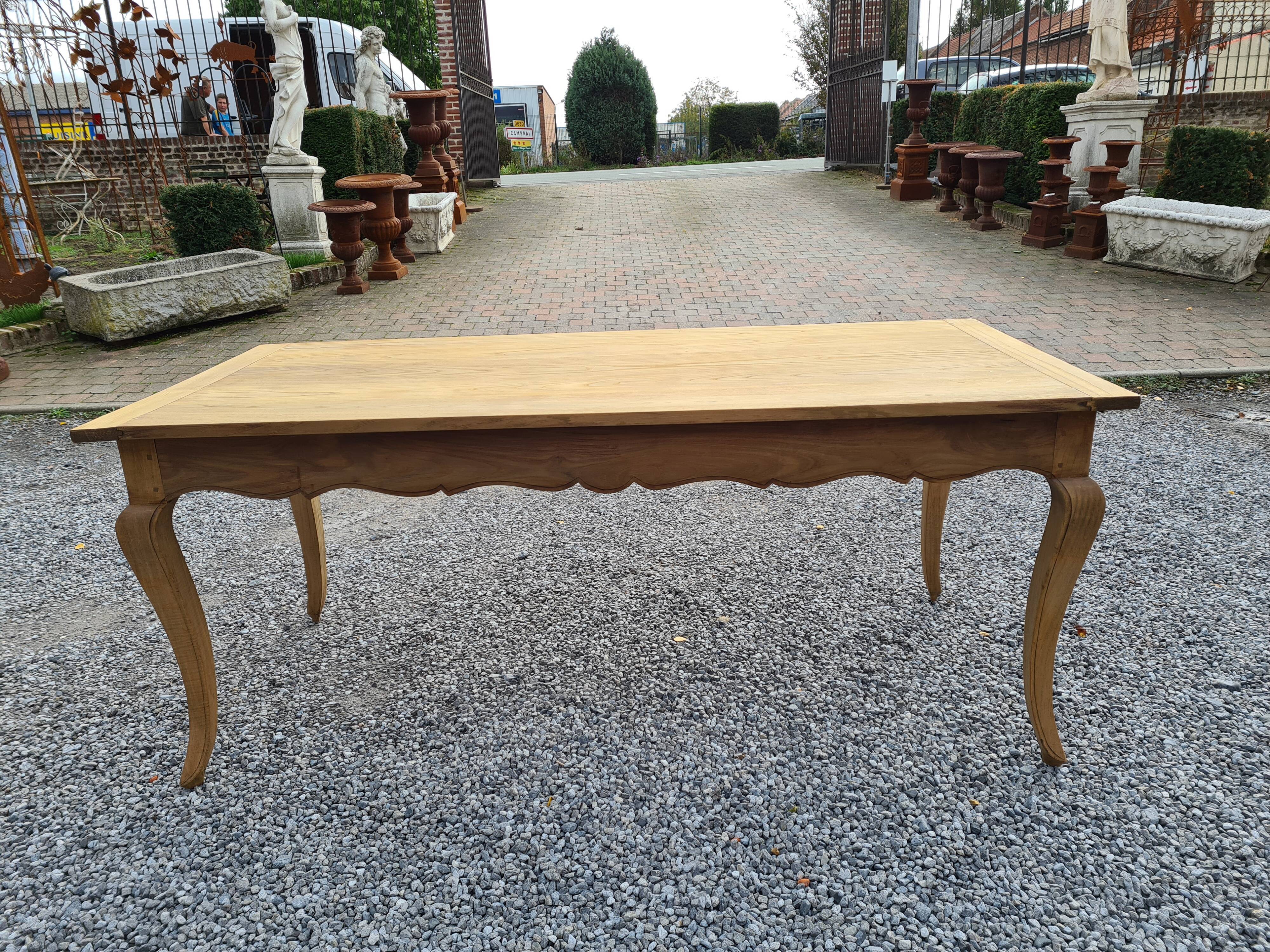 Chestnut farm table with 1 extension