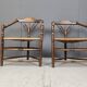 Paire de chaises d'angle hollandaises anciennes, années 1920