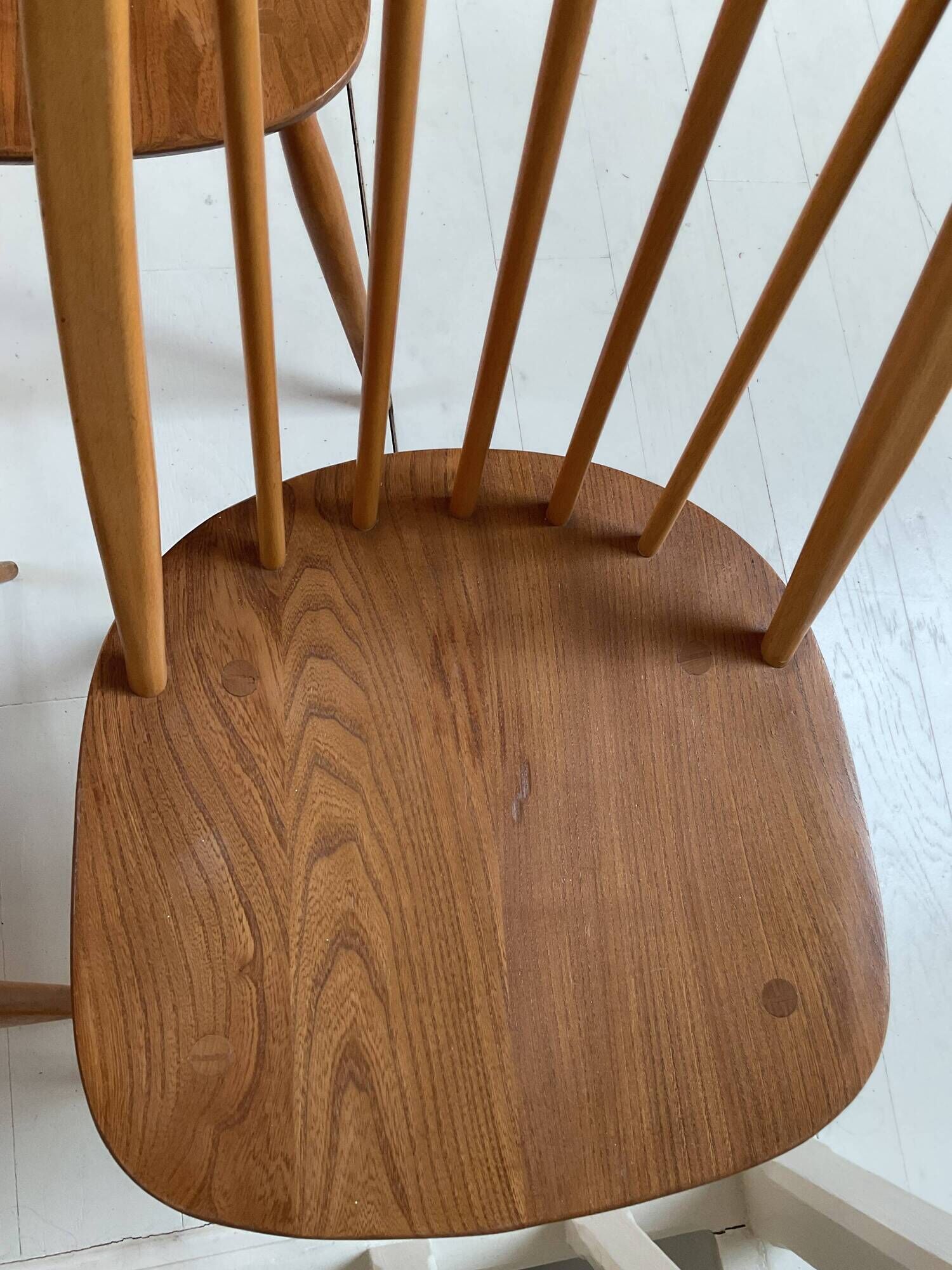 Table et chaises Ercol