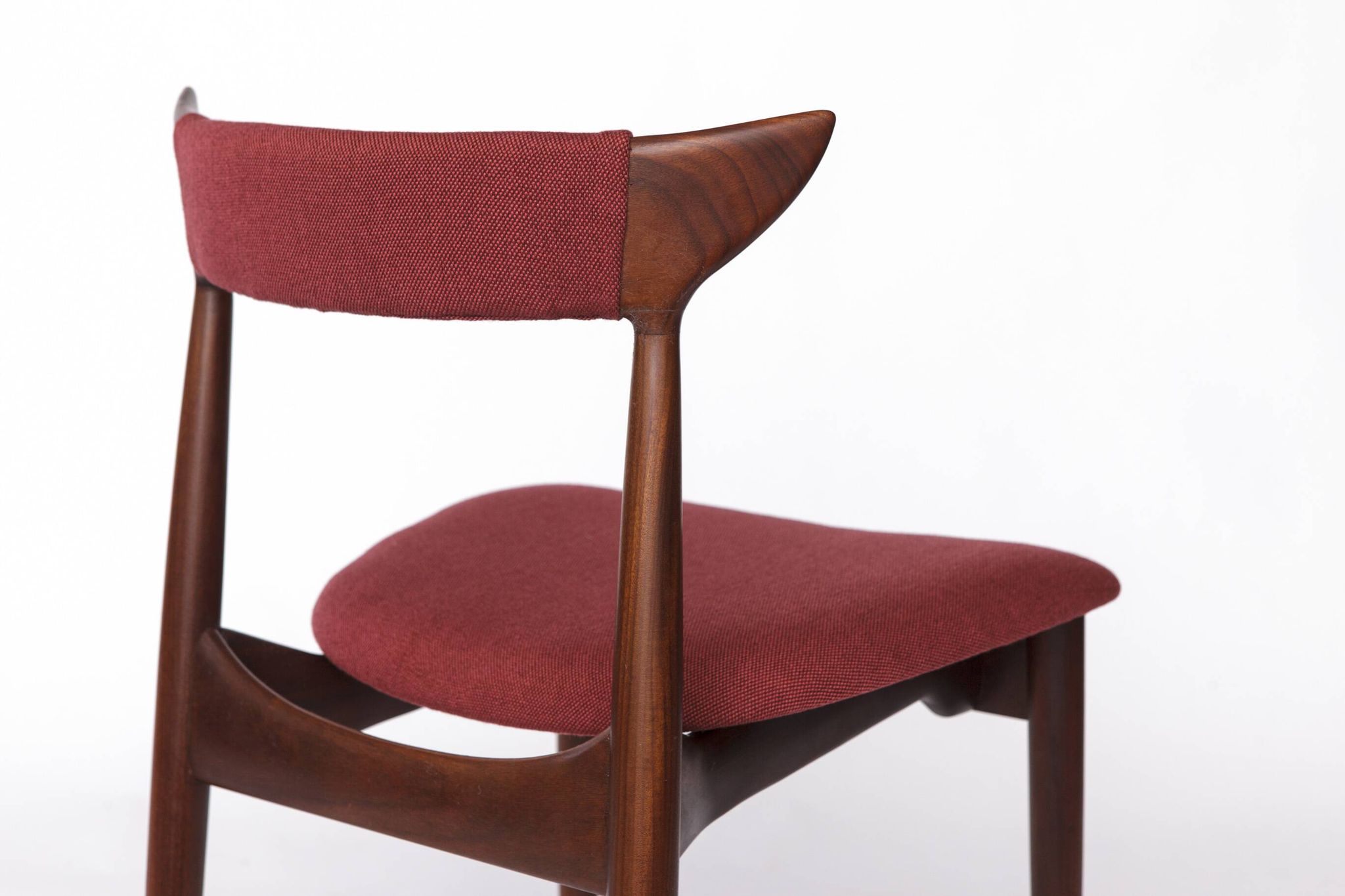 Vintage Cow Horn Chair – 1960s/1970s Danish Teak Dining or Desk Chair, Bord