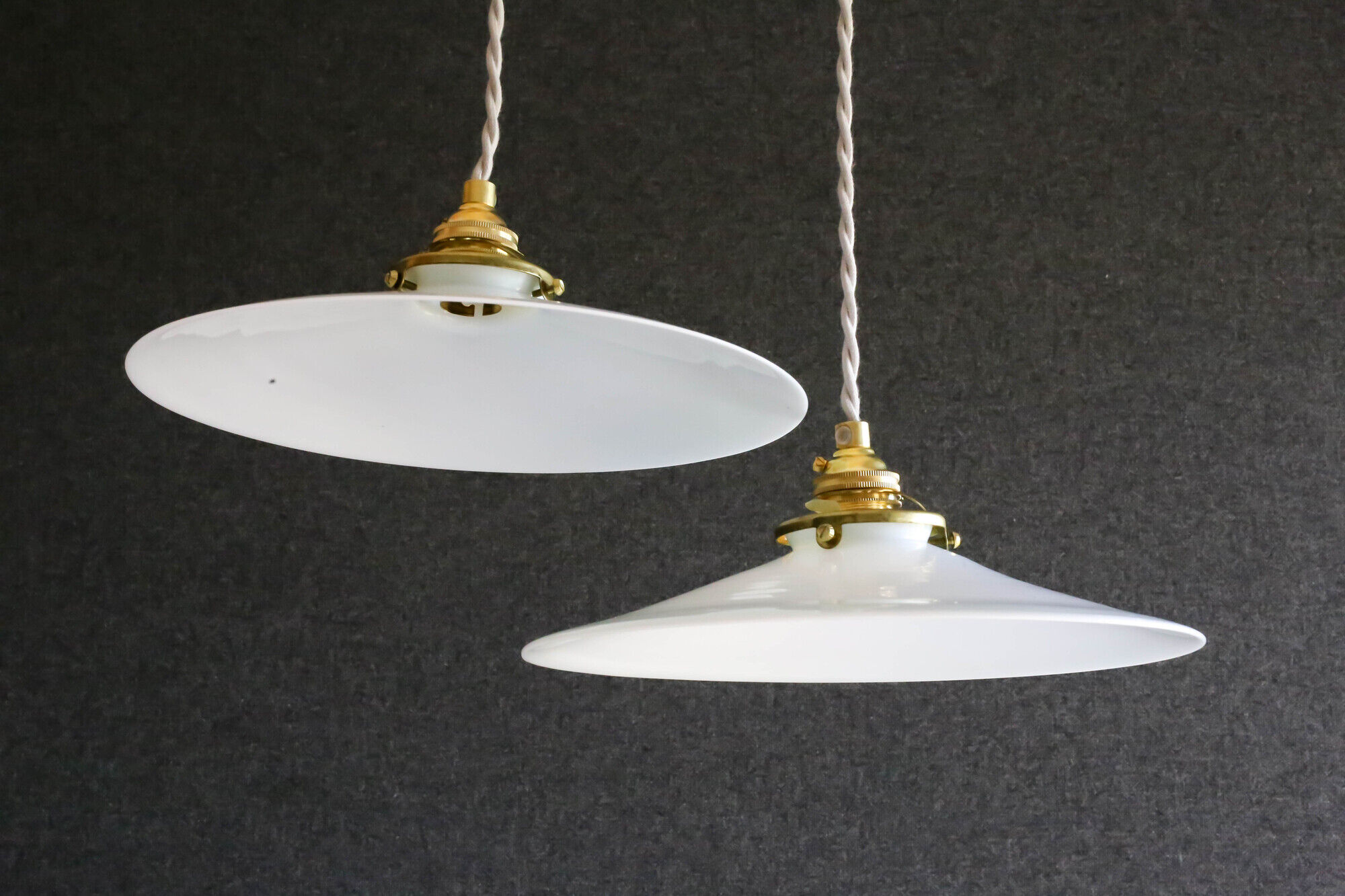 2 French suspensions in smooth white opalines with new cables and sockets