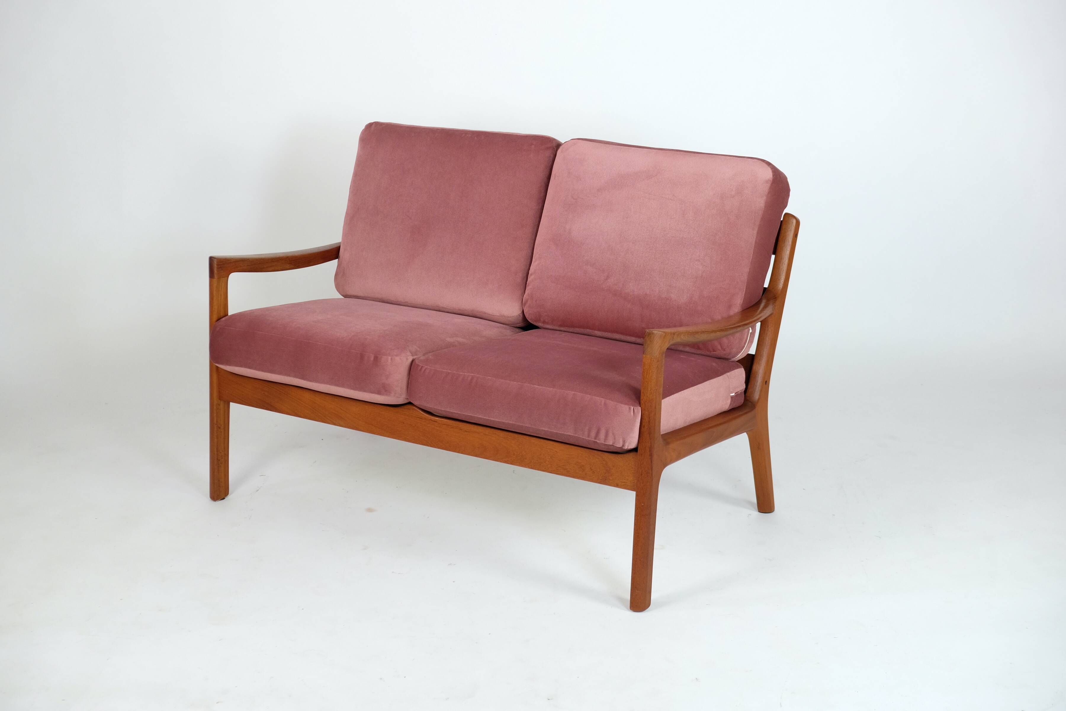 Danish Teak 2-Sitzer Sofa 'Senator' von Ole Wanscher für Cado