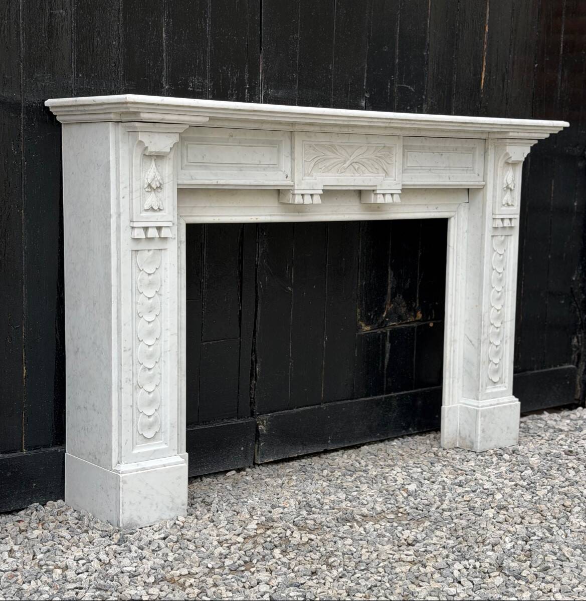 Louis XVI style fireplace in Carrara marble, circa 1880.