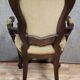 Fauteuil de bureau galbé de style Louis XV en acajou sculpté vers 1850