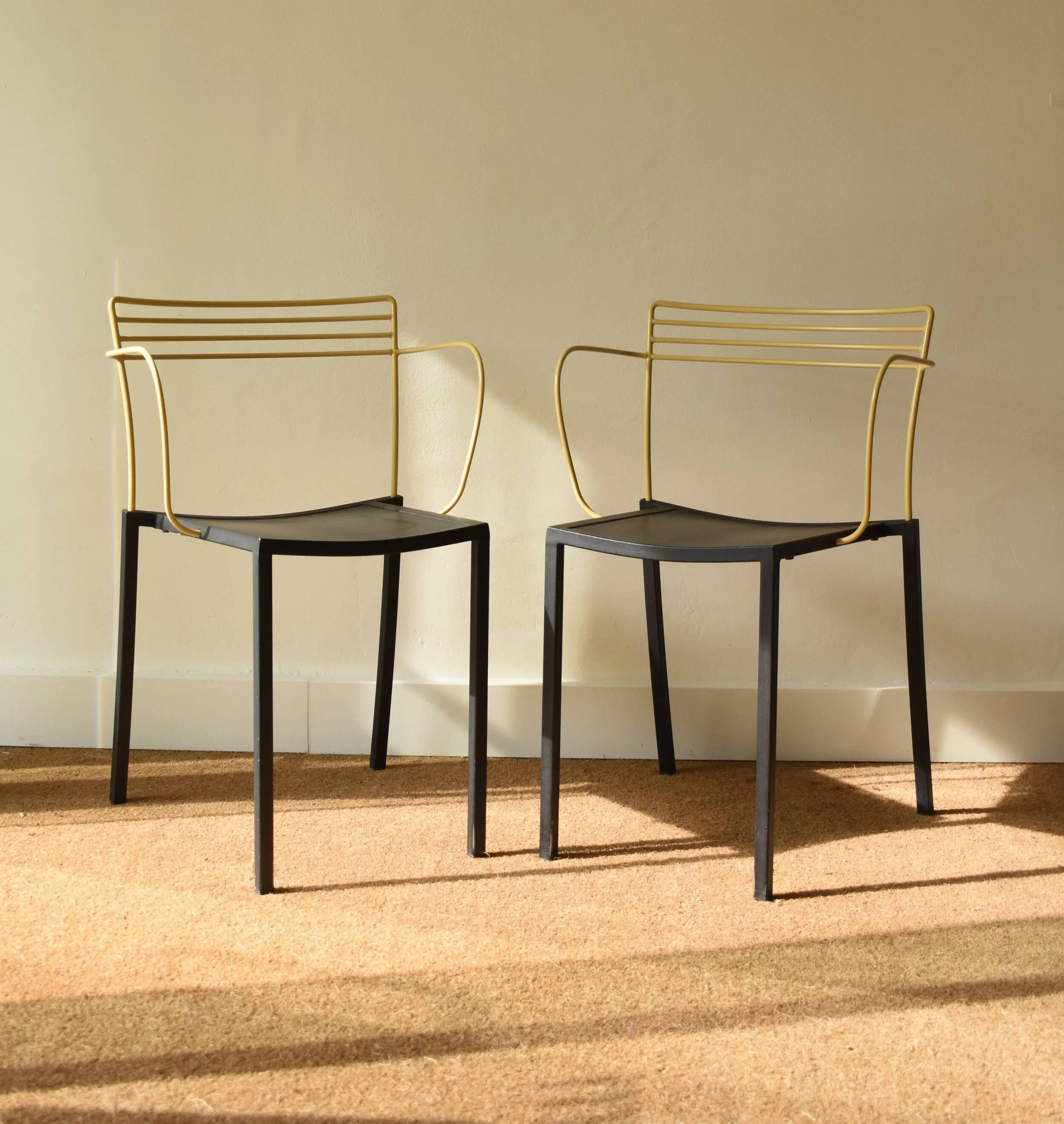 Chaises Pascal Mourgue : Paire de chaises Piccolo