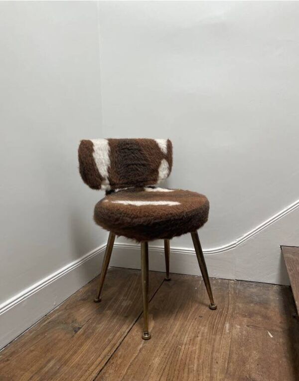 Chaise moumoute vintage