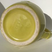 Yellow pitcher bird earthenware Vercor light relief