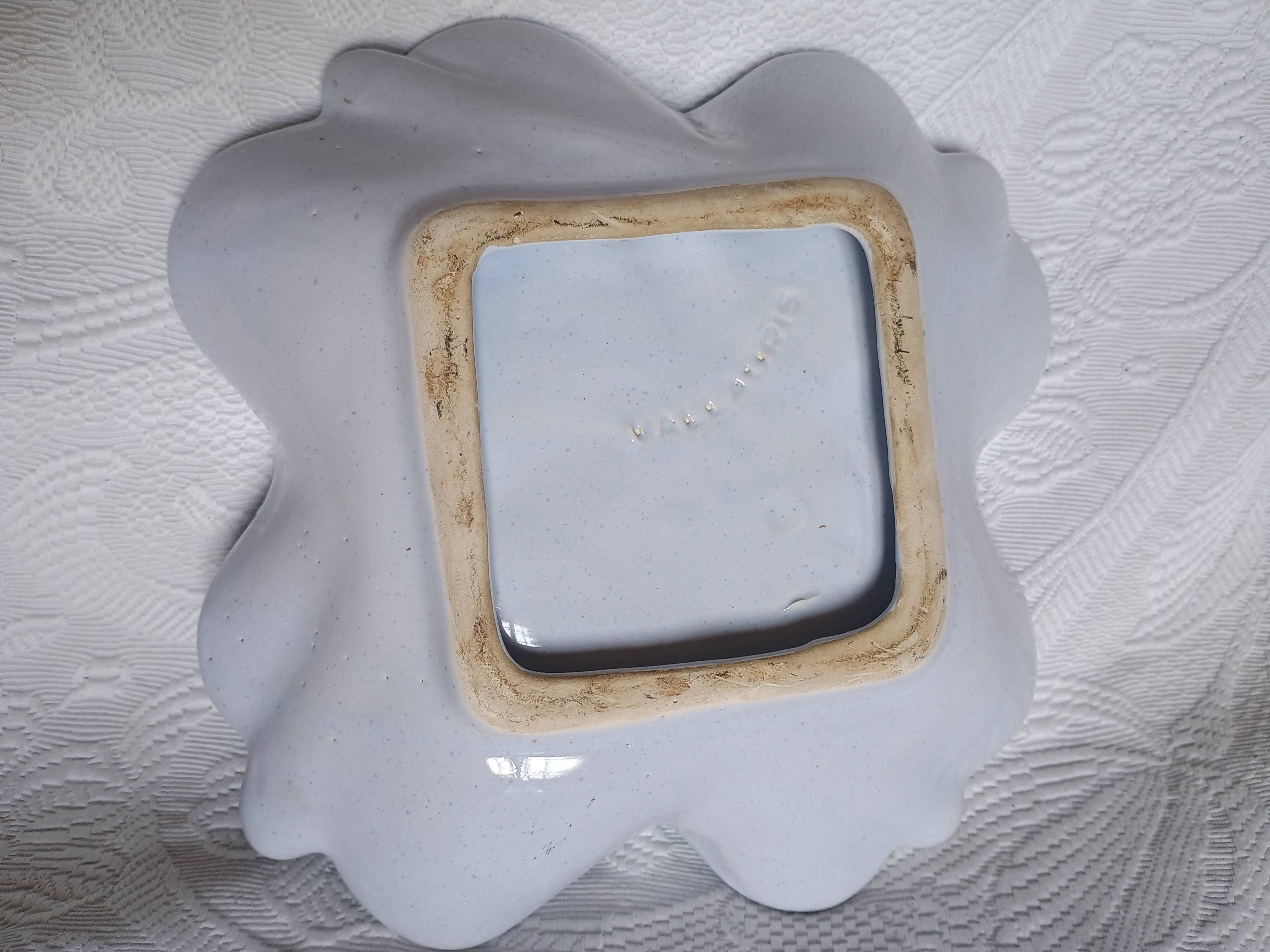 Vallauris - Stylised polychrome rooster cut - Stoneware - Quadrilobed dish