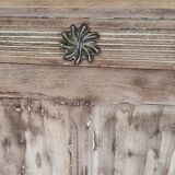 Parisian bonnetière wardrobe