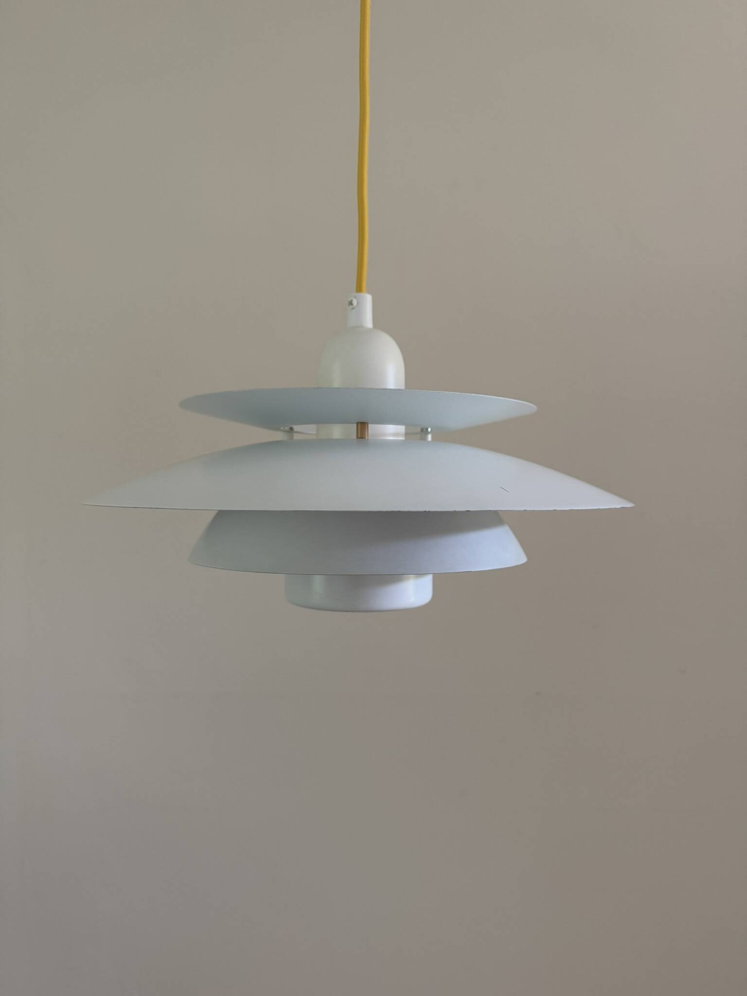 Vintage Form Light pendant - Danish design lamp
