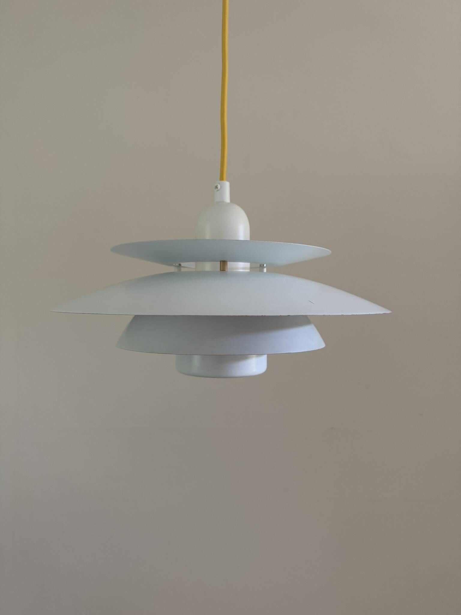Vintage Form Light pendant - Danish design lamp