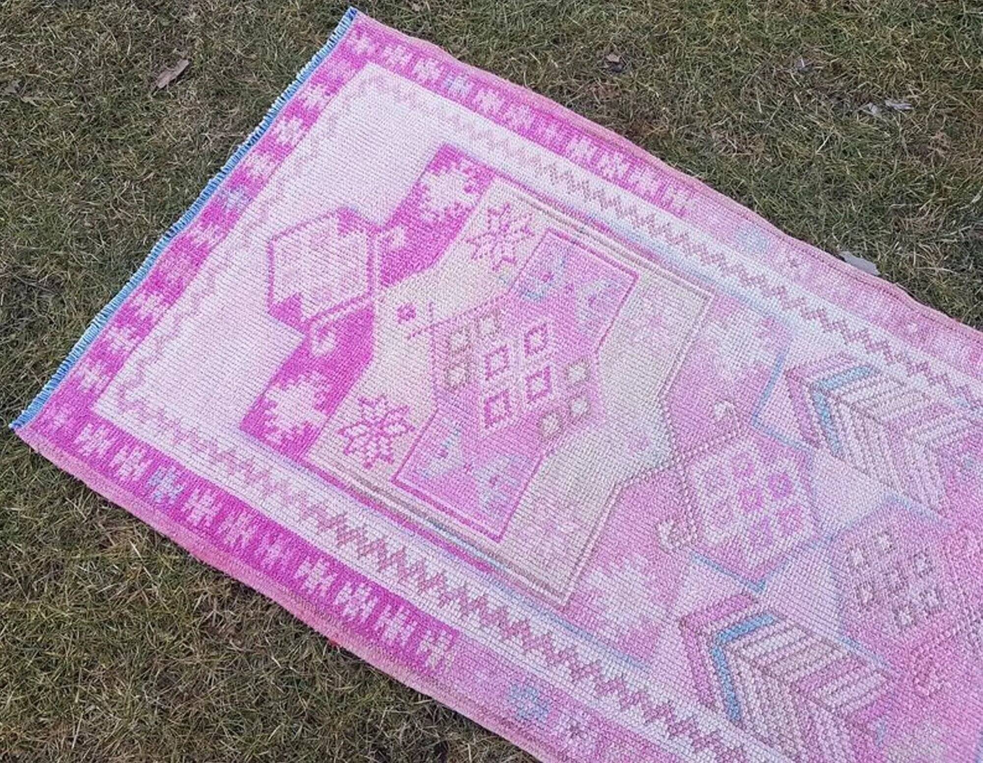 Vintage Turkish hallway rug 84x403 cm