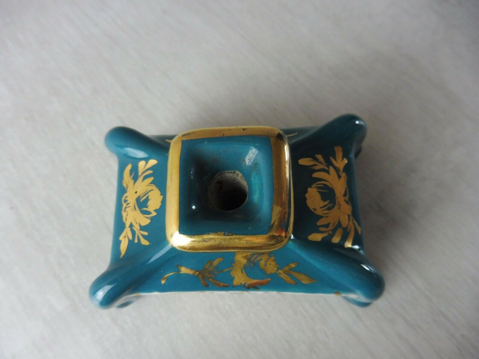 Old porcelain feather holder, flower decoration