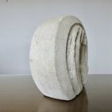 Lampe sculpture en pierre d'Arsène Galisson, signée, 1980