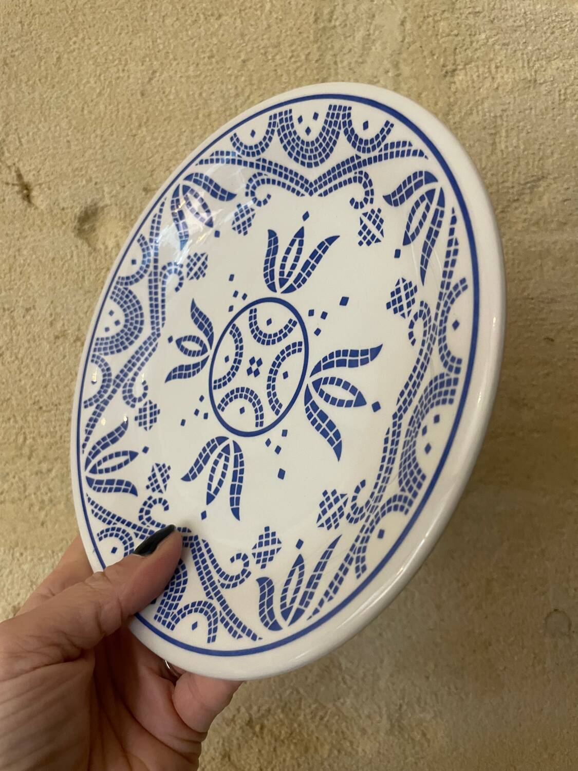 4 dessert plates made in England