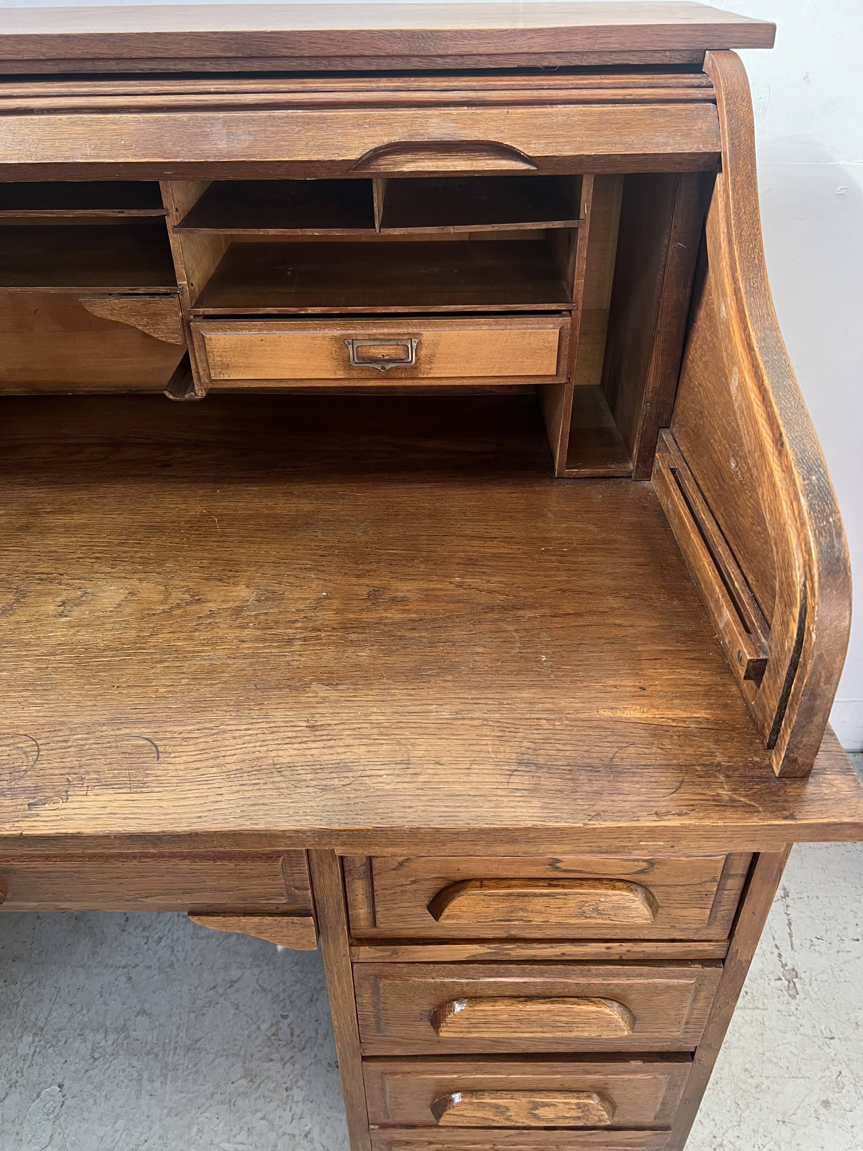 American desk in solid oak, 20th century