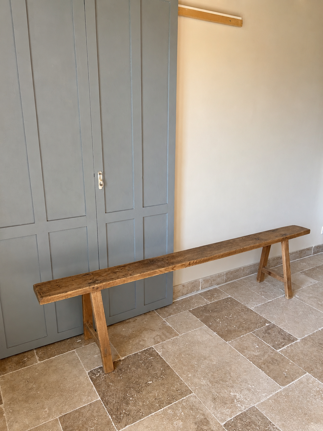 Farm bench