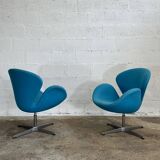 Paire de fauteuils Swan Vintage