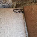 Rest bed with its 3 cushions