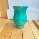 Emerald and gold vase