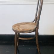 Paire de chaises signées Thonet