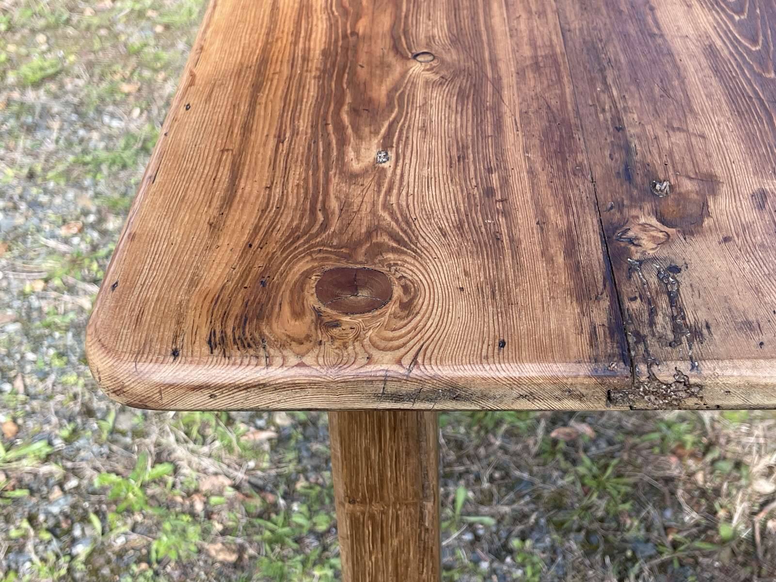 Early 20th century farmhouse table in fir and chestnut