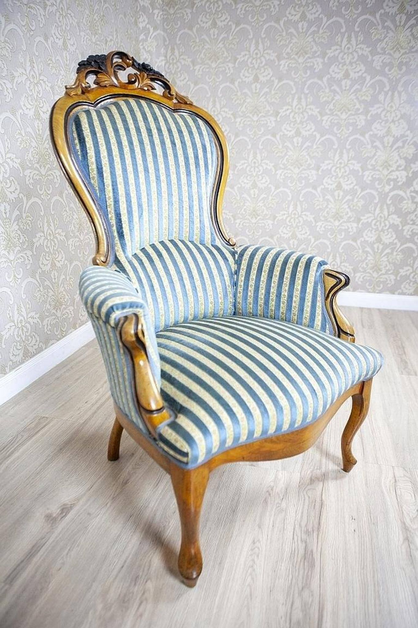 Antique Walnut Chair, 1890s