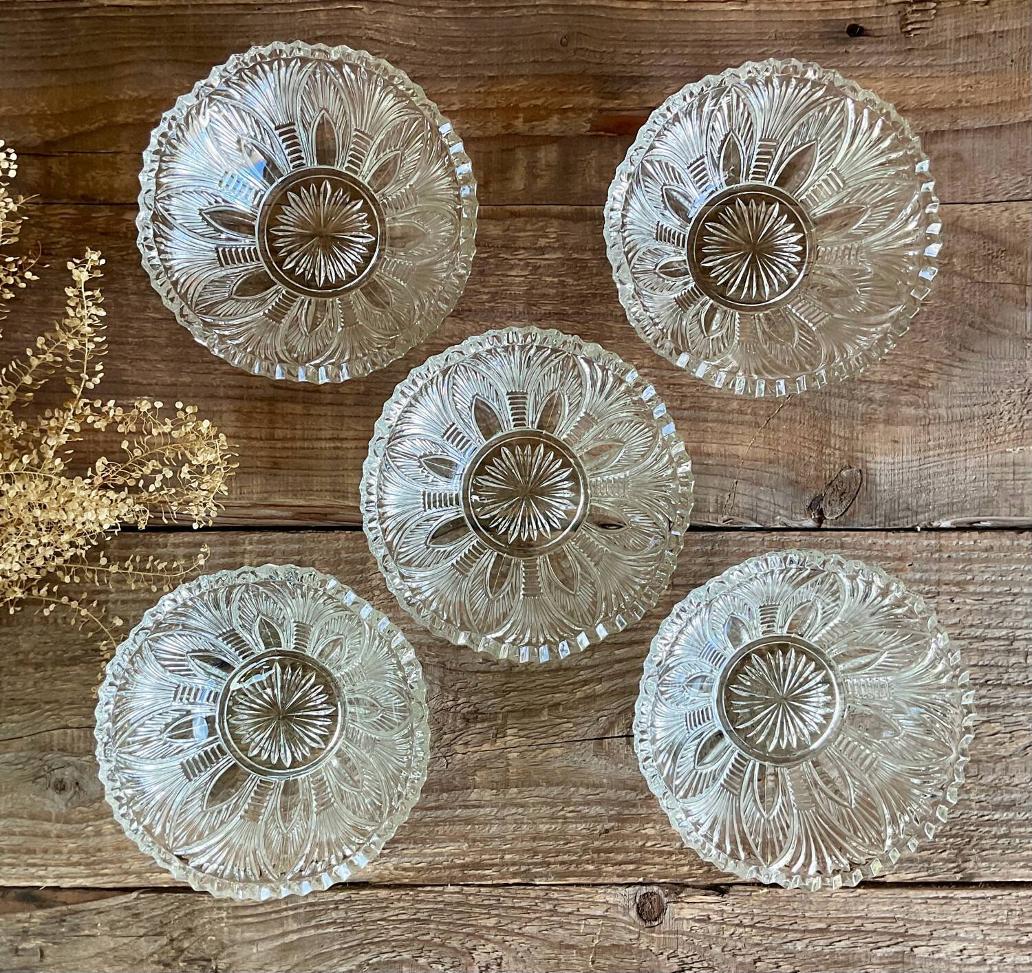 5 coupelles en verre ciselé vintage