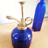 Ensemble bouteilles bleues
