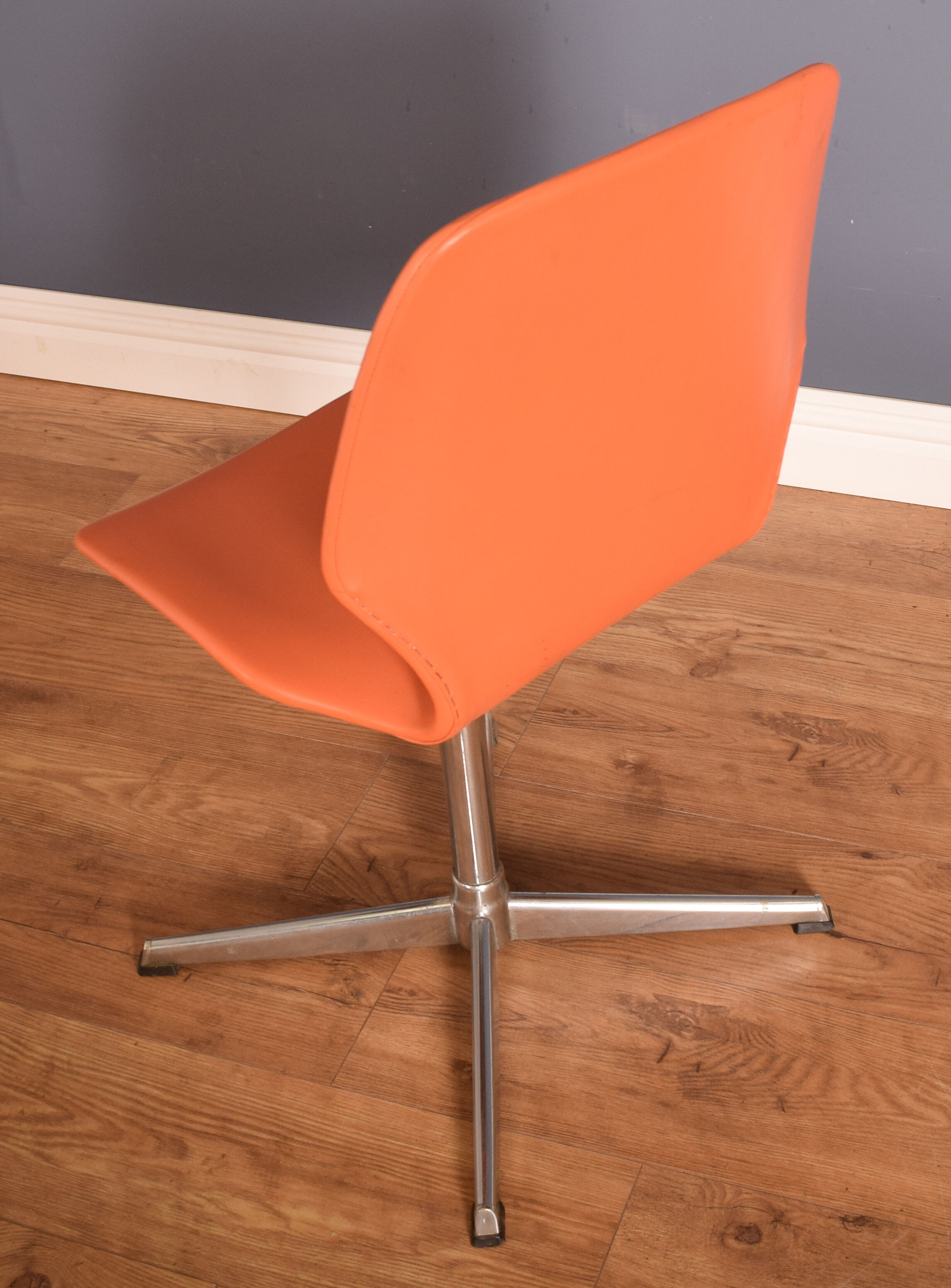 Chaise de bureau années 1960