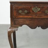 Large antique English oak sideboard from the 18th century with elegant legs