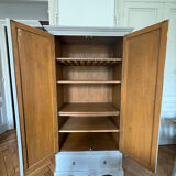 Cocktail bar furniture