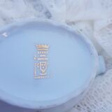 Porcelaine du berry gravy boat