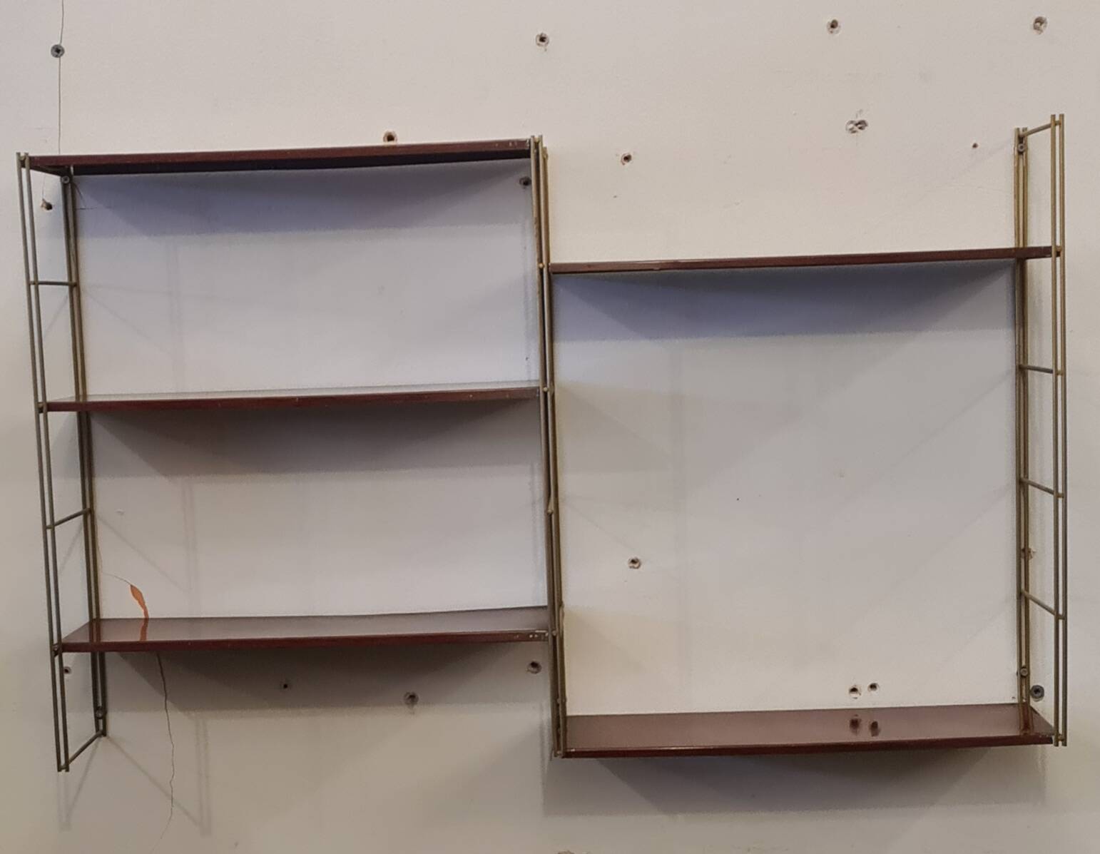 Vintage metal string shelves 5 shelves