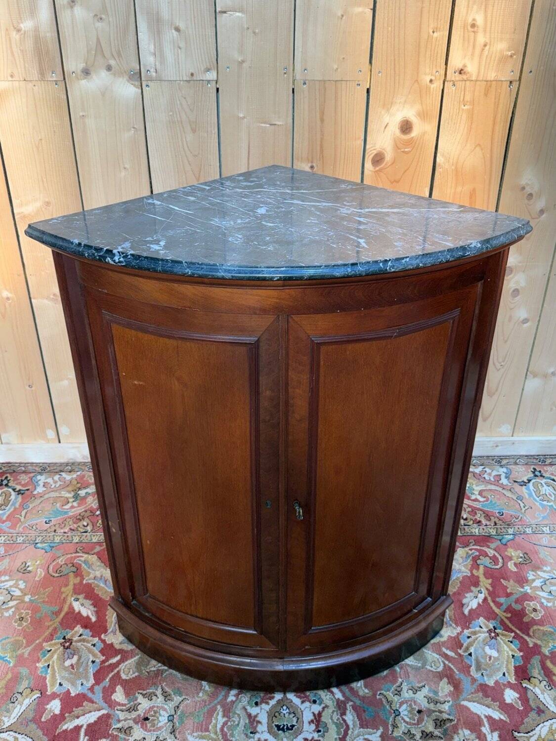 Corner cabinet from the Louis-Philippe period – Flamed mahogany and veined grey marble