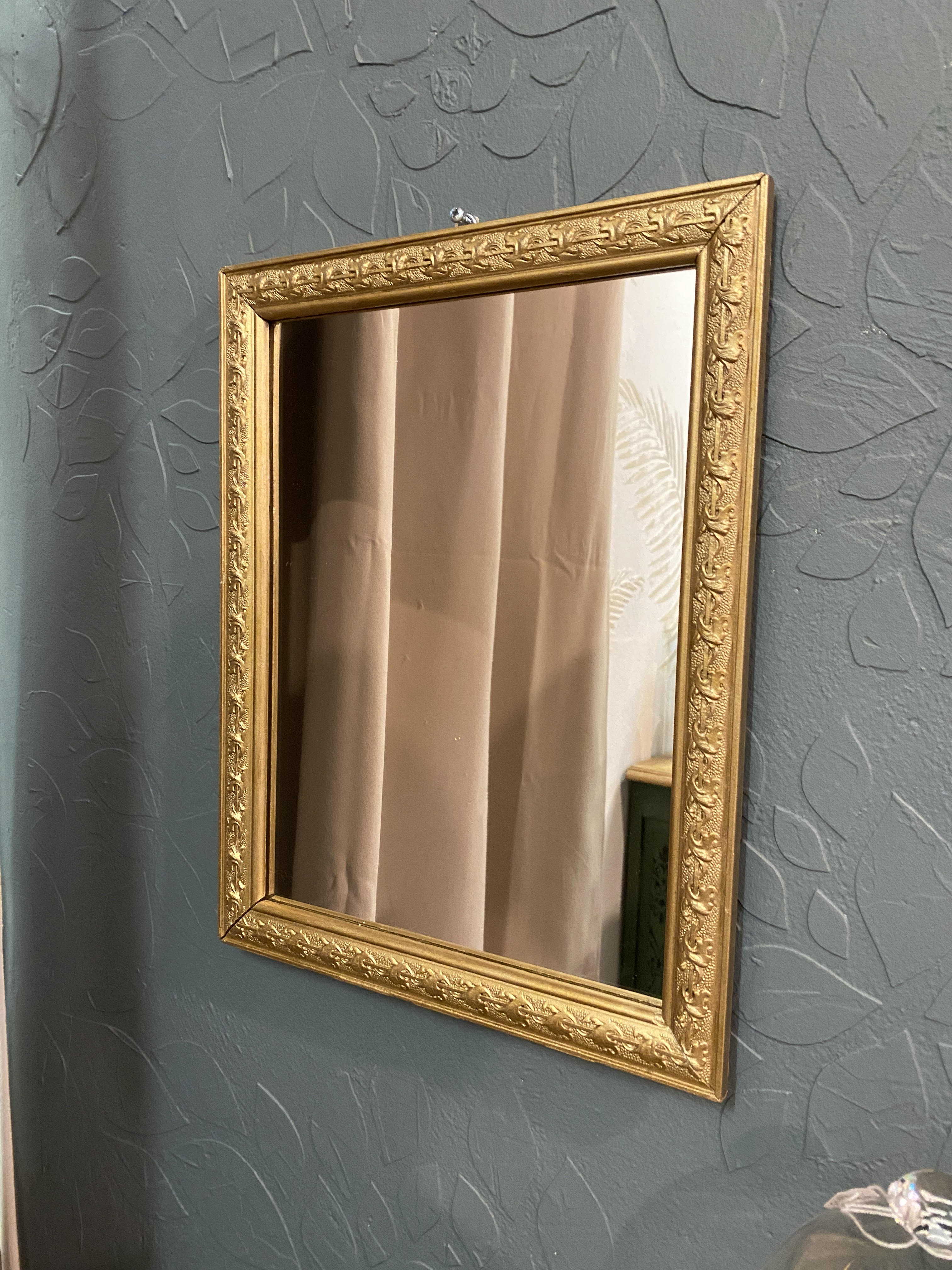 Miroir doré relooké