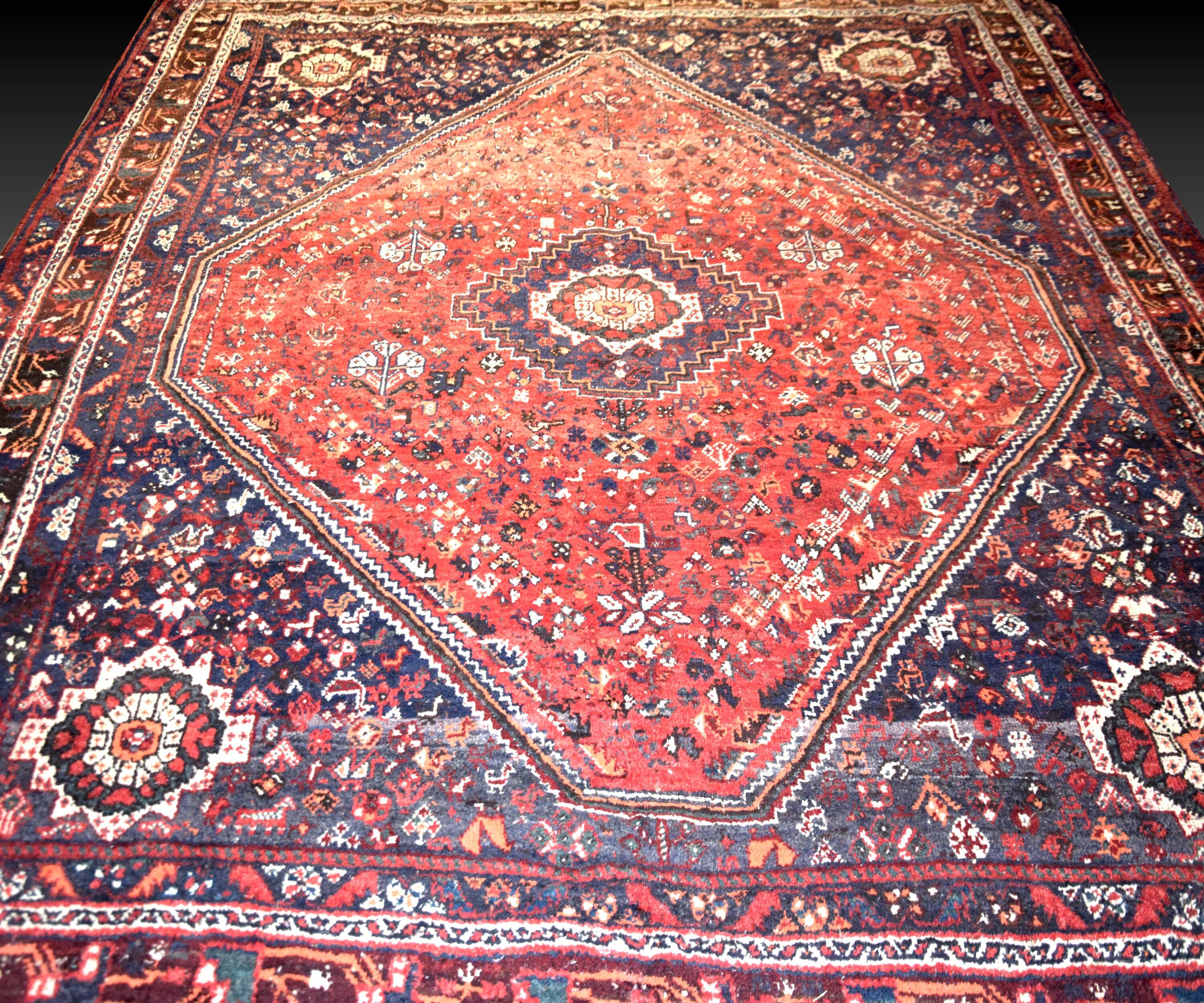 Oriental carpet Iran Shiraz, Gashghaï: 230 x 310 cm
