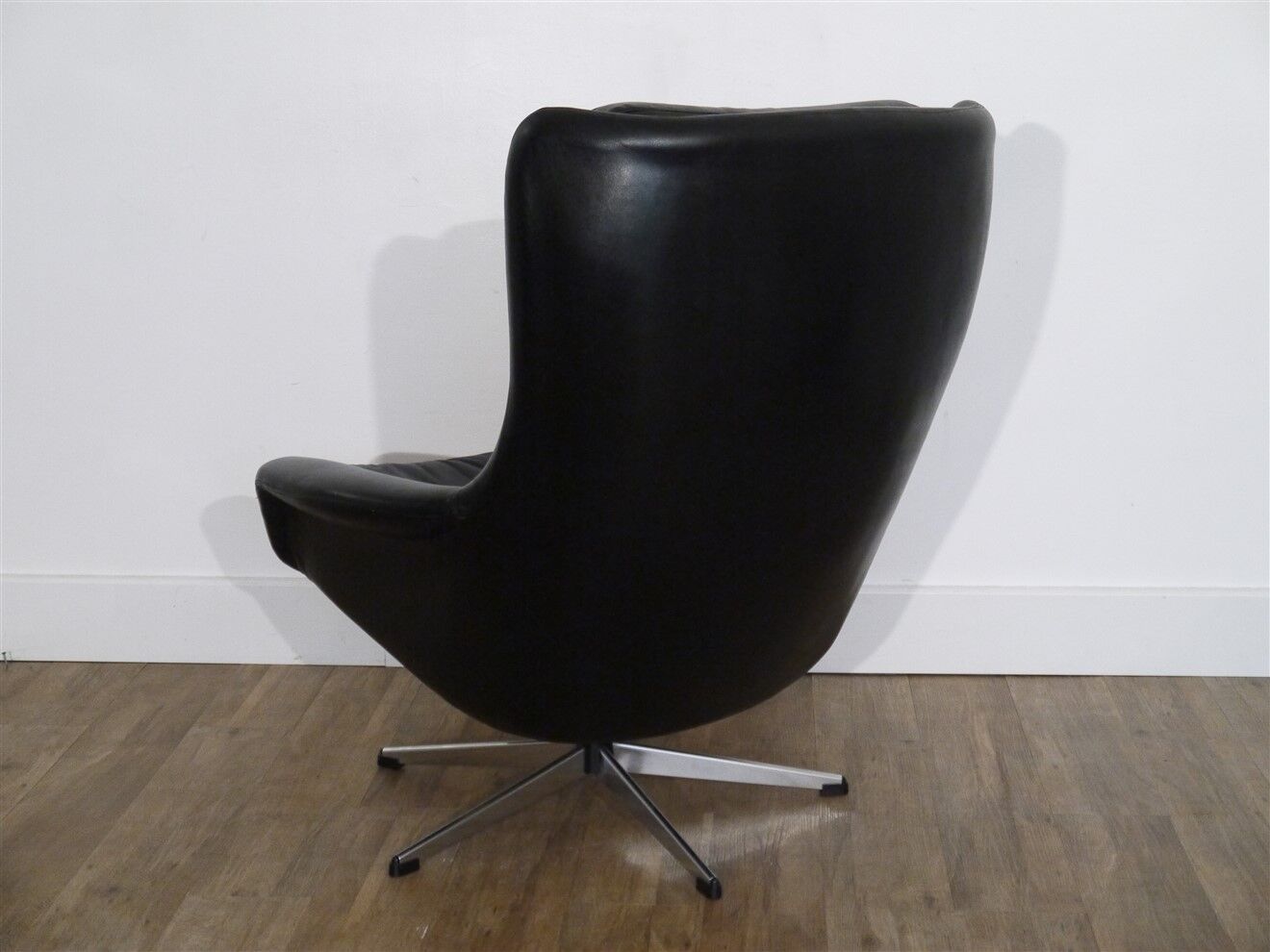Scandinavian leather armchair 1970