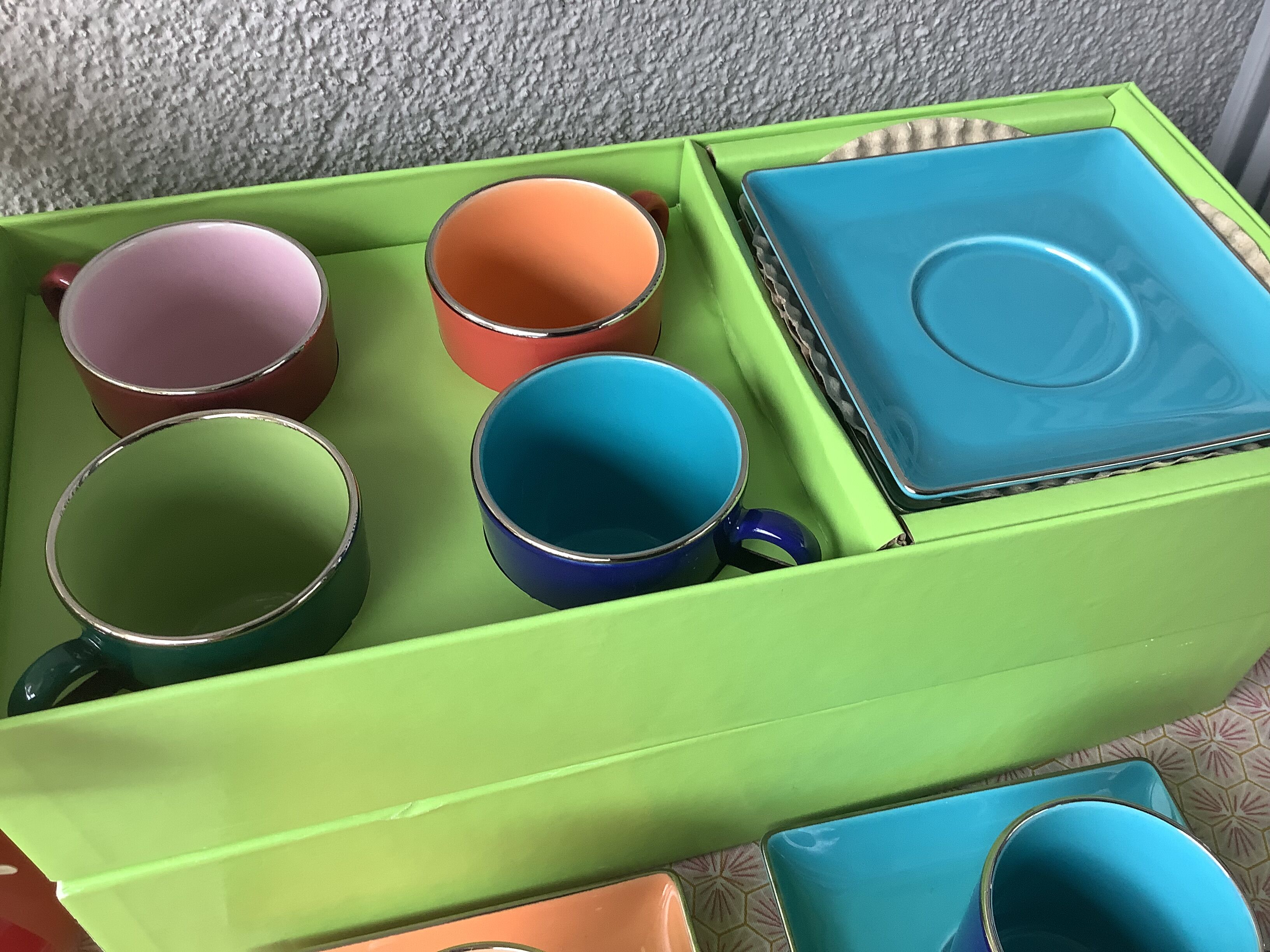 Apilco coffee cups, 2 boxes of 4 cups