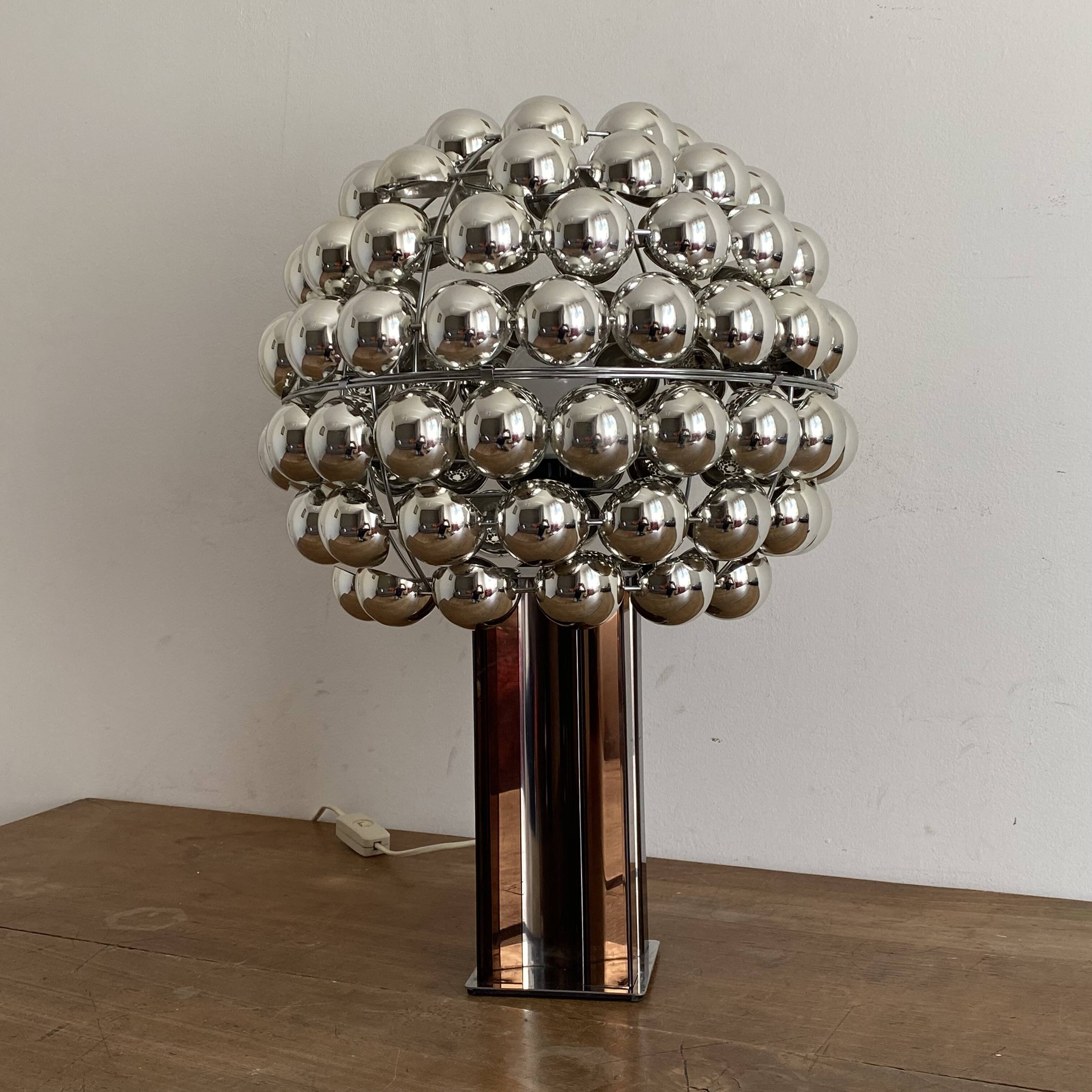 Kinetic lamp. 1970. Space age.