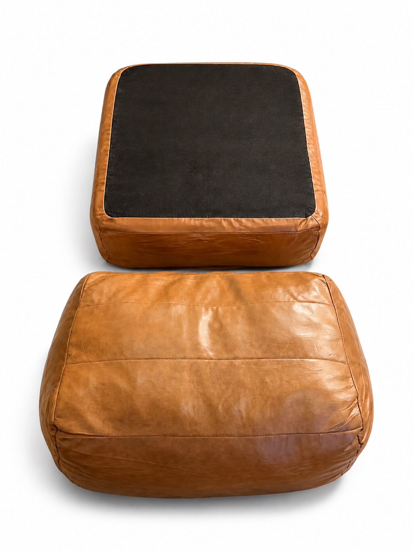 Vintage camel lounge chair with footrest