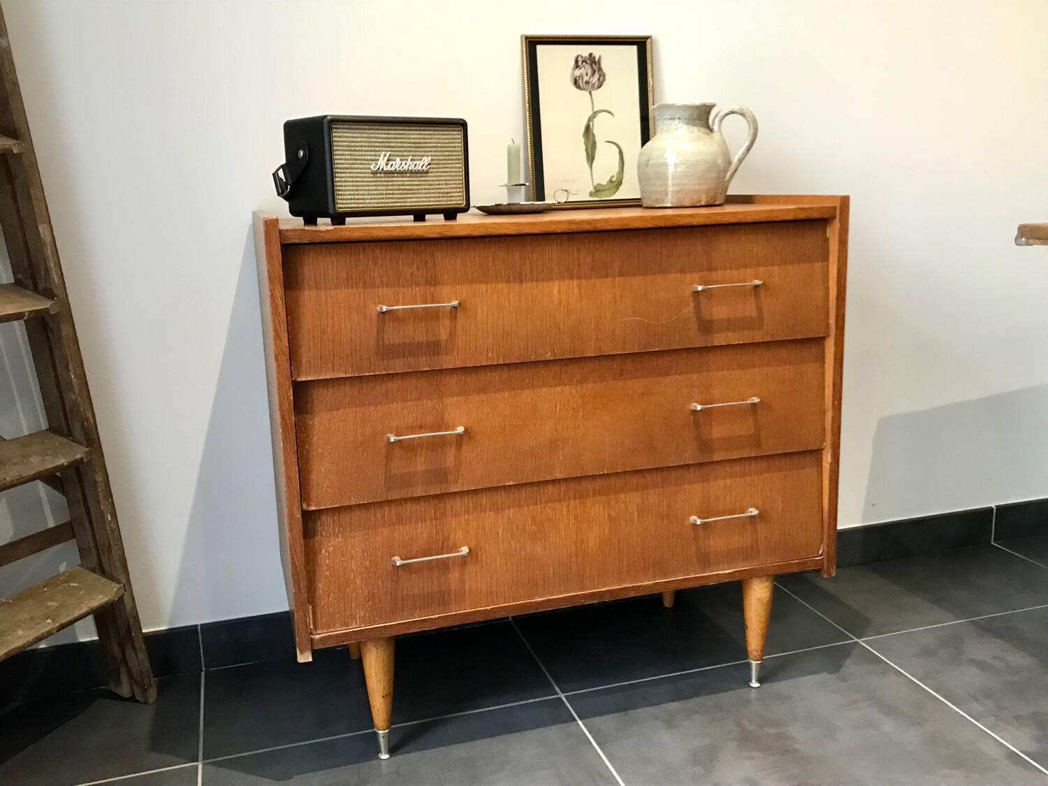 Vintage chest of drawers